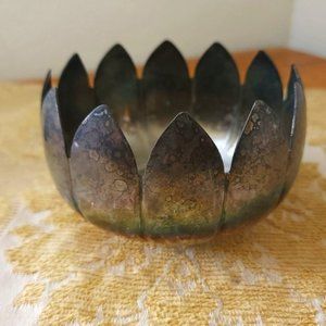 Vintage Dinnerware Reed and Barton Silver Plated Lotus Flower Bowl Dish